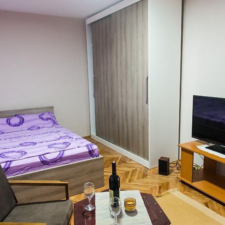 ואליג'בו Apartman “Reka Gradac” מראה חיצוני תמונה