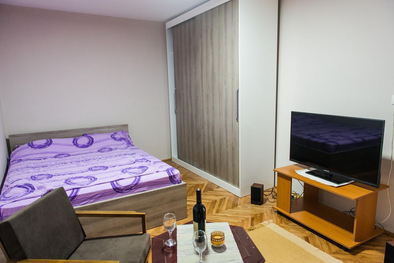 ואליג'בו Apartman “Reka Gradac” מראה חיצוני תמונה