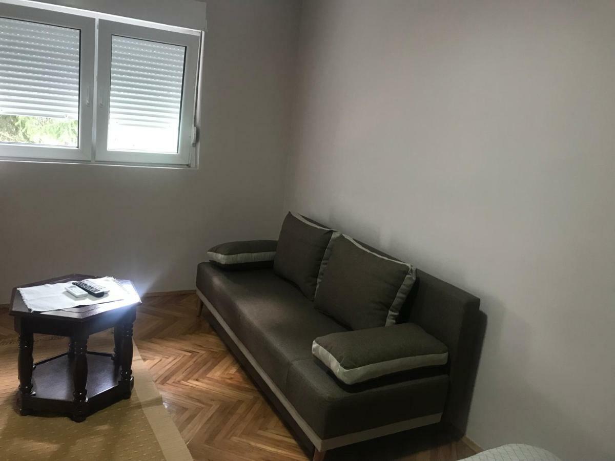 ואליג'בו Apartman “Reka Gradac” מראה חיצוני תמונה